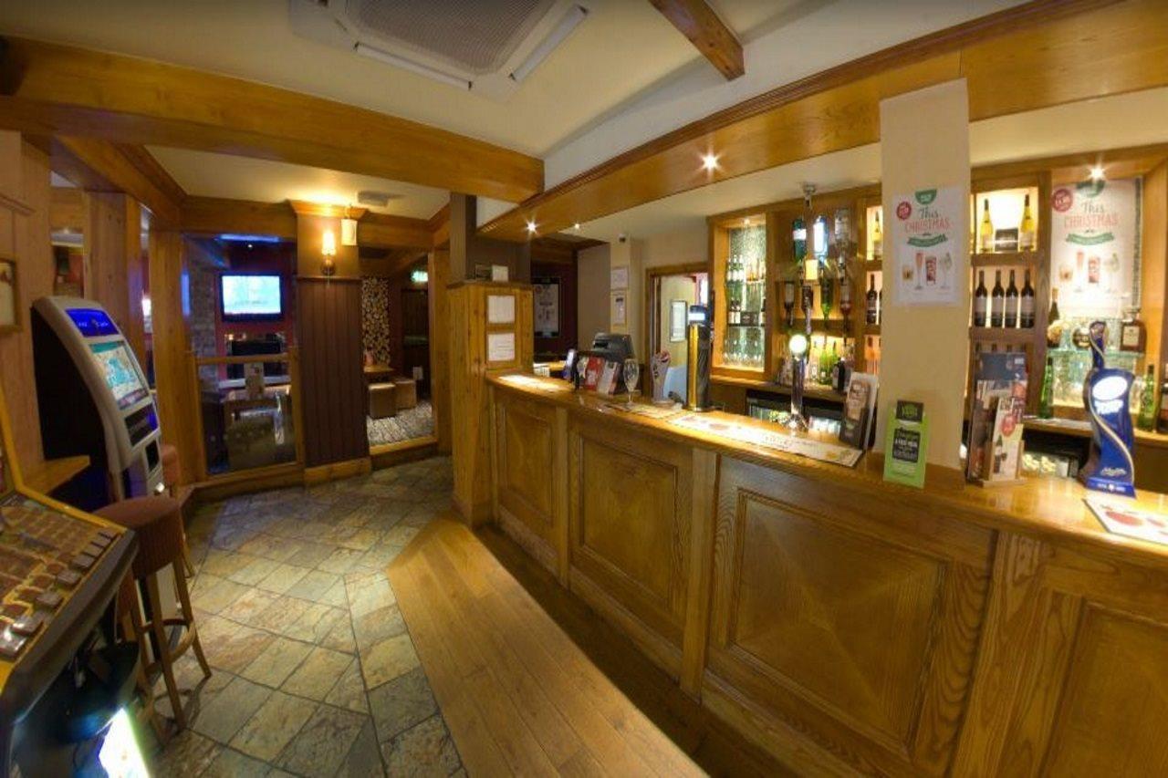 Premier Inn Bournemouth East Bagian luar foto