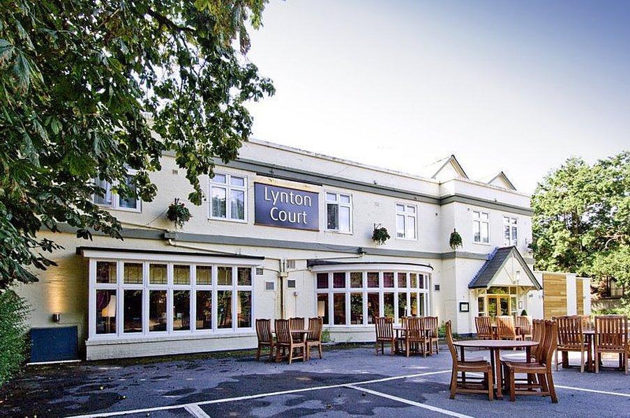 Premier Inn Bournemouth East Bagian luar foto